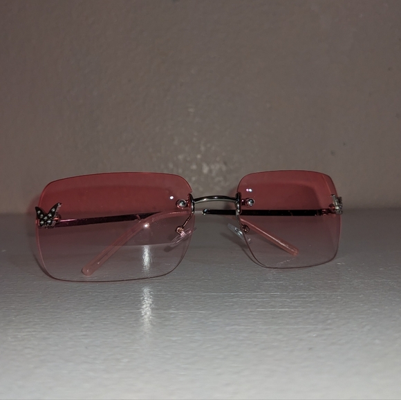 2000s/Y2K Pink Gradient Sunglasses - Picture 3 of 3